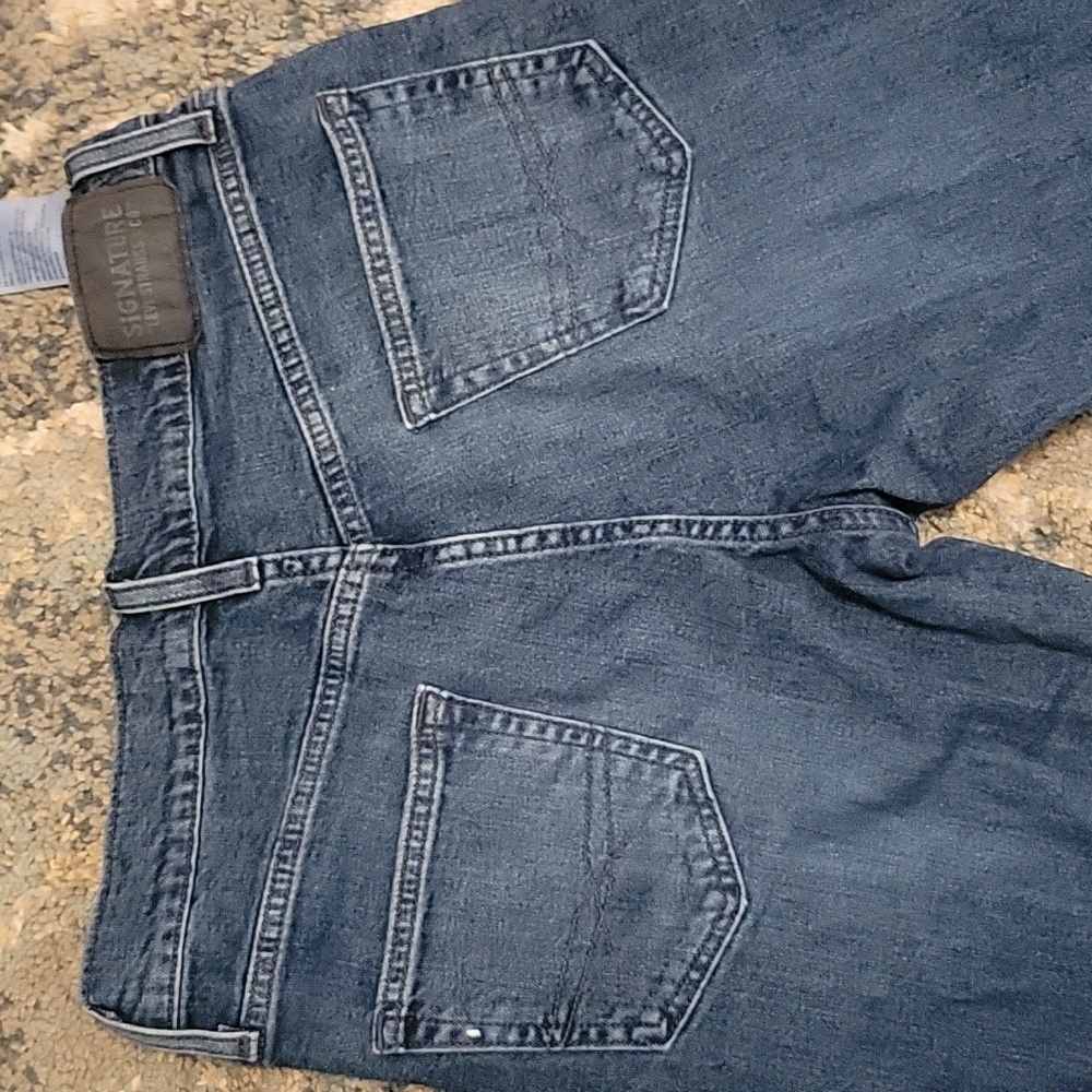 Levis Athletic Style Medium Wash Straight Leg Jean - Picture 4 of 5